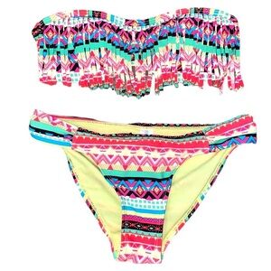 FOREVER 21 fun,geometric design strapless bikini set in Women’s size Small